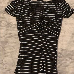 Cute striped shirt sleeve low chest shirt